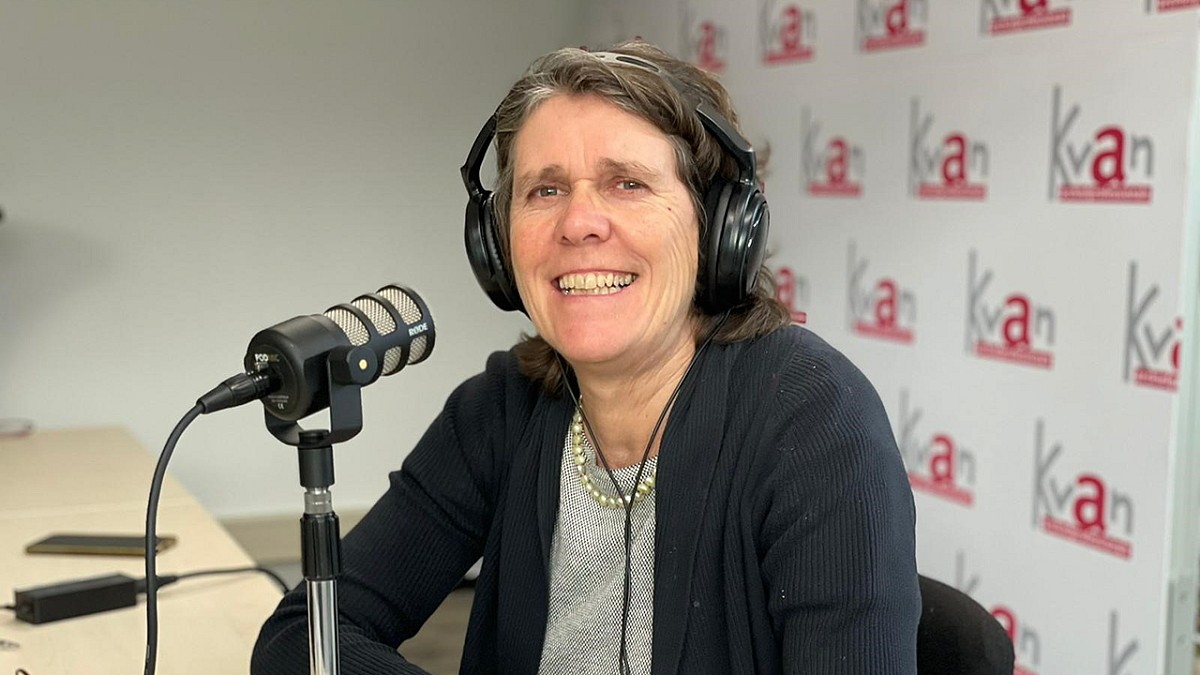 Podcast voor mensen met migraine - Podcast door Nelleke Cools